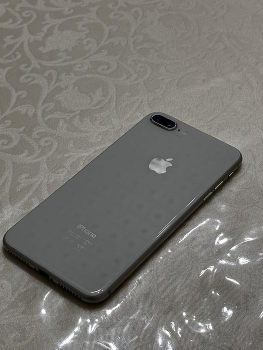 Iphone 8 plus 64gb