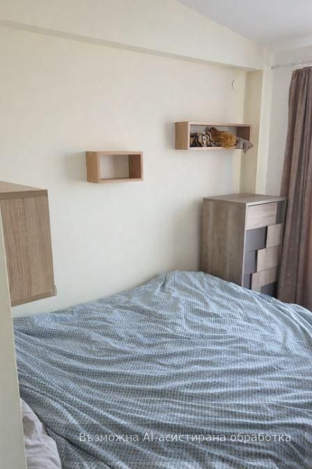 Дава се под наем Тристаен апартамент в Варна, Колхозен пазар - 110 кв.м за 648.21 € - Снимка #3