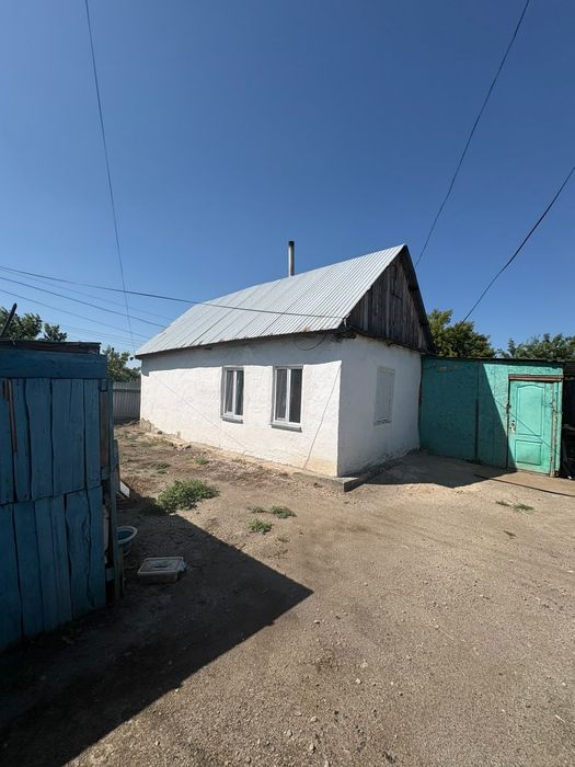 Продам шпальный дом