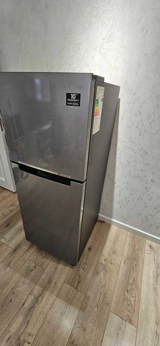 Холодильник Samsung, в отлтчном состоянии