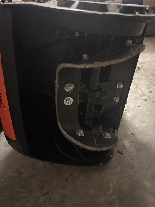 Masina dat zapada Fuxtec