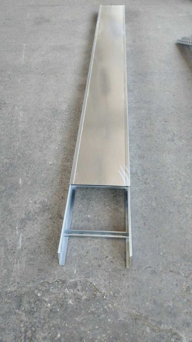 Лестничный кабельный лоток прямой 300х50х3000, 1,2мм / kabel lotok