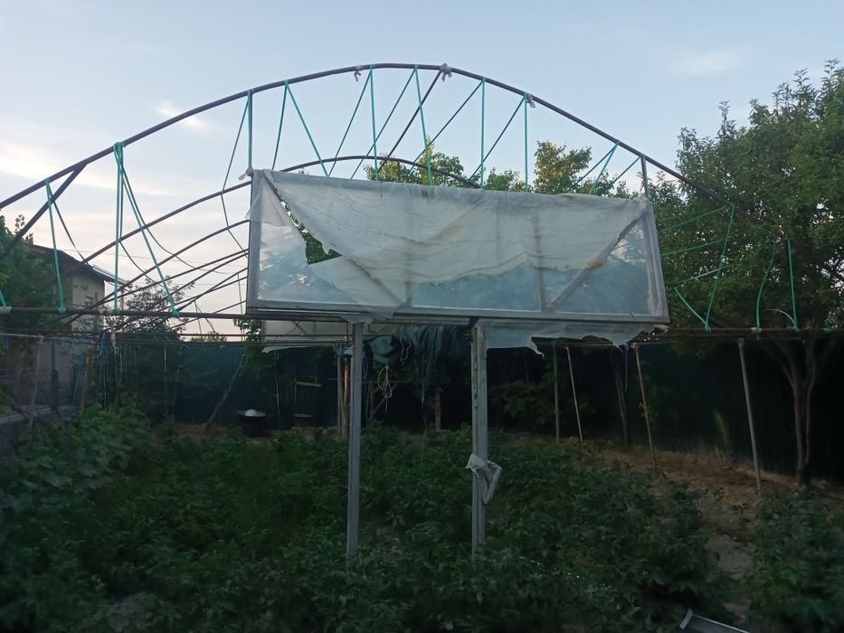 Parnik sotiladi Kogon Tumani