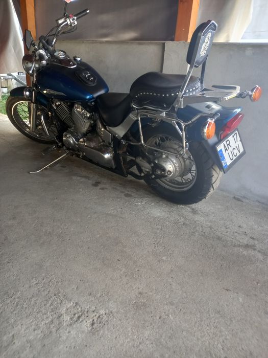 Yamaha dragstar 650cc  clasic  1999    înmatriculat acte la zi.