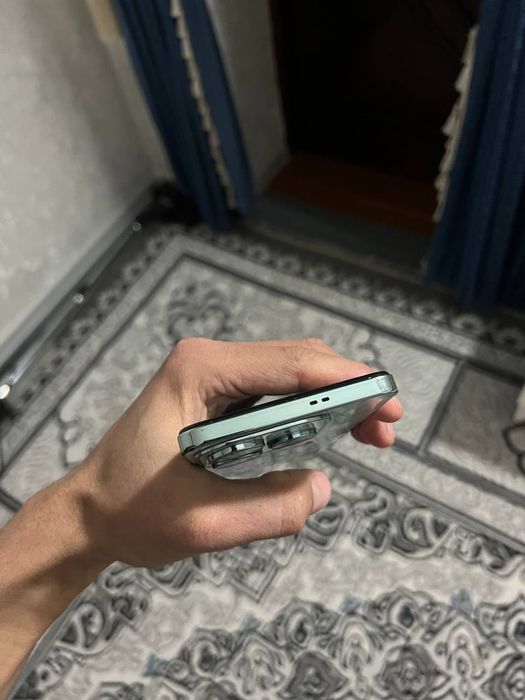 Infinix Hot 40 Pro 256G srochna sotiladi