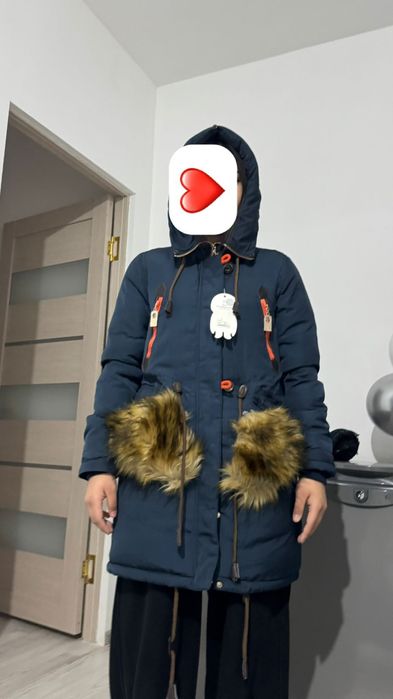 Куртка бежевый,черный