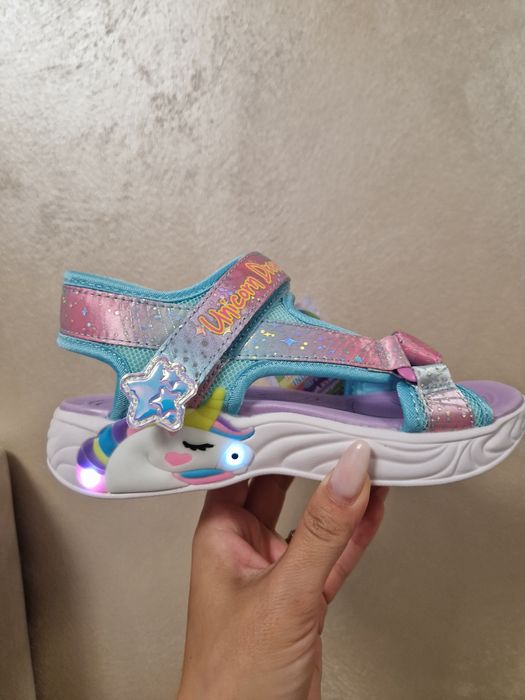 Sandale Skechers 32
