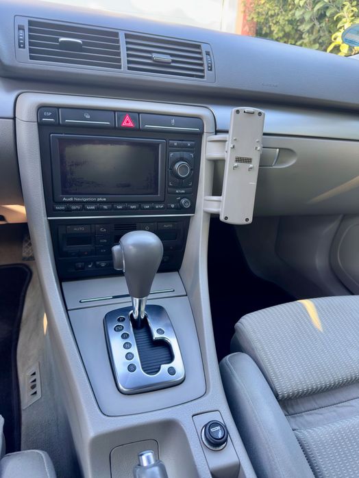 Audi A4 B7 / 2007 / Multitronic / 140 cai