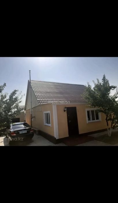 Мансард уй сатылады.,;