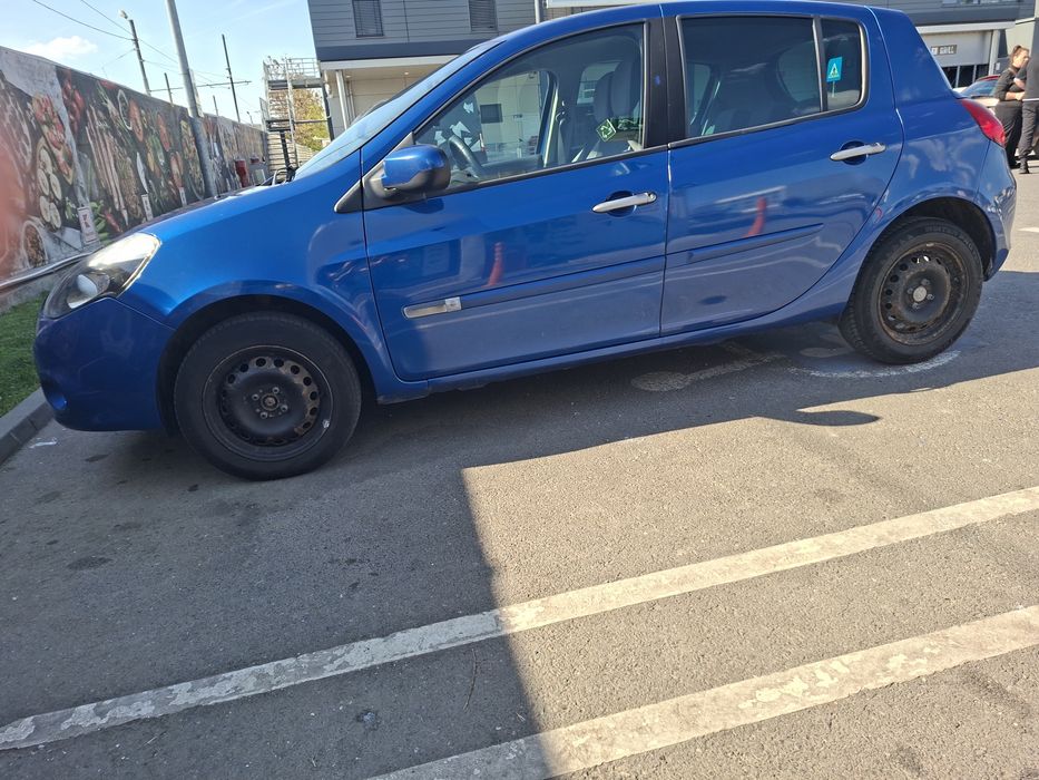 Vând Renault Clio 3