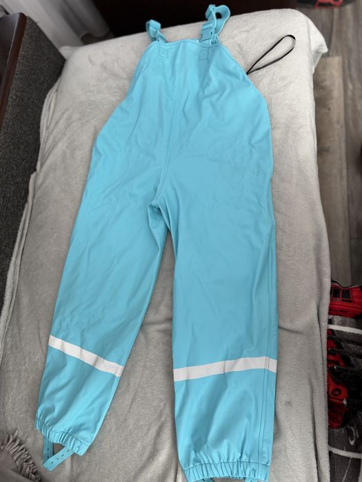 Vand costum impermeabil ploaie marimea 110 geaca 116 pantalonul