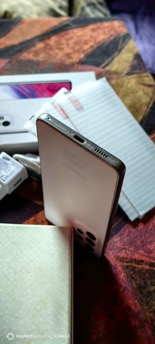 SAMSUNG GALAXY A53-Топ състояние.Стъклен кейс,3бр