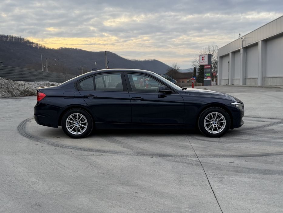 Vand Bmw F30 (320d / 116 cp ) Belgia /2013
