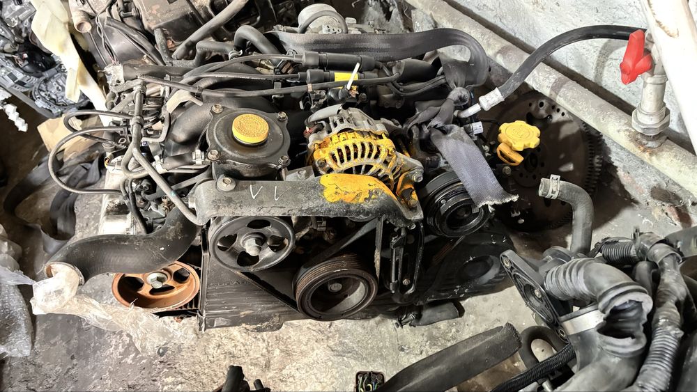 Двигатель EJ20 мотор на субару импреза легаси форестер