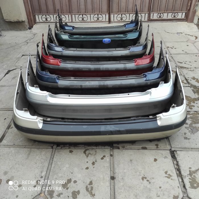 Продам задние бампера на Мазда 626 птичка седан и хэтчбек