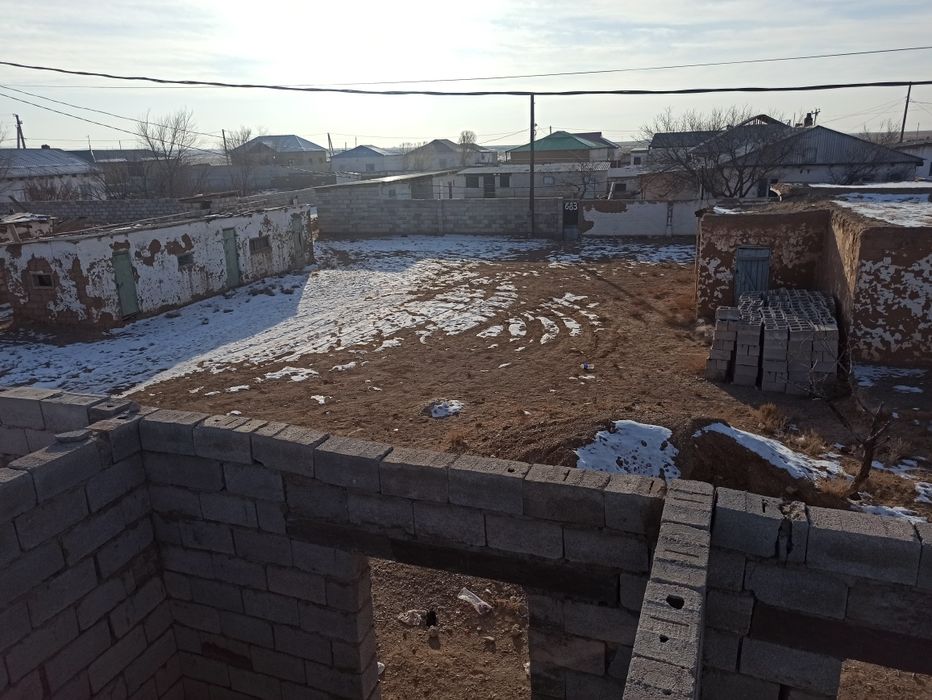 Продается земельный недостроенный участок в янги зарафшане