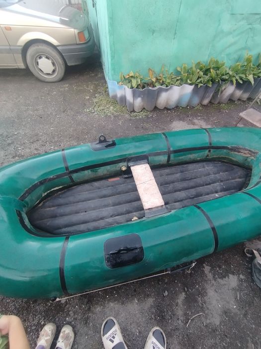 Продам лодку турист3