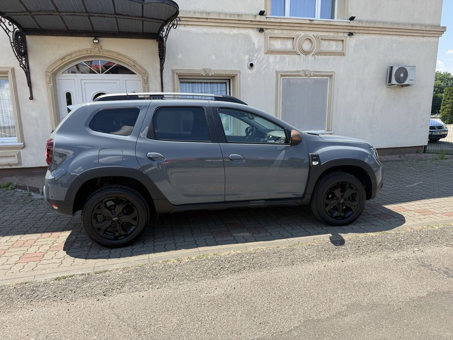 Dacia Duster EXTREME climatronic navi camera 360