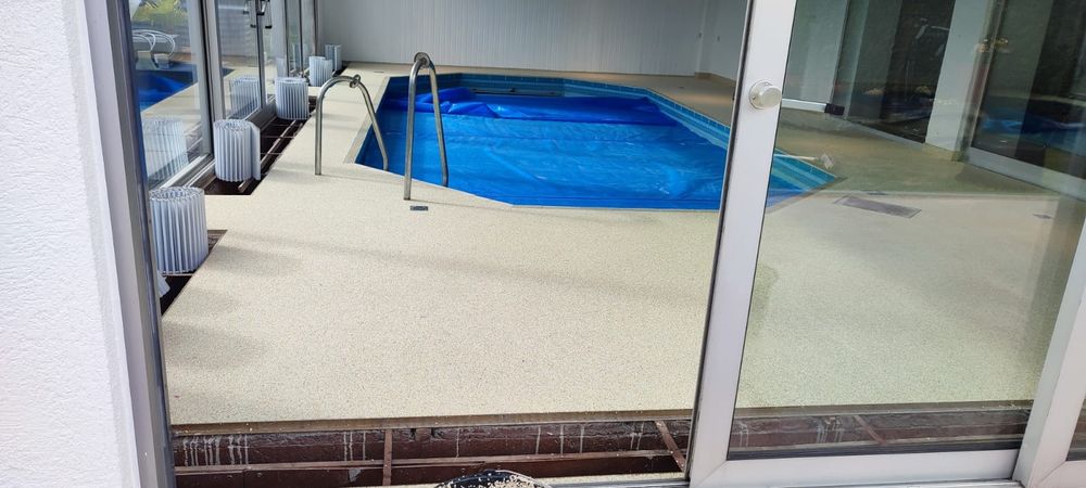 Pardosea cu piatră naturală