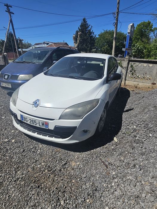 Vand urgent Megane 2011 1.5 diesel