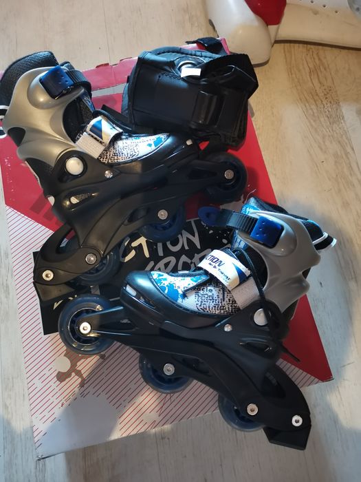 Ролери и протектори за ръце. Чисто нови.