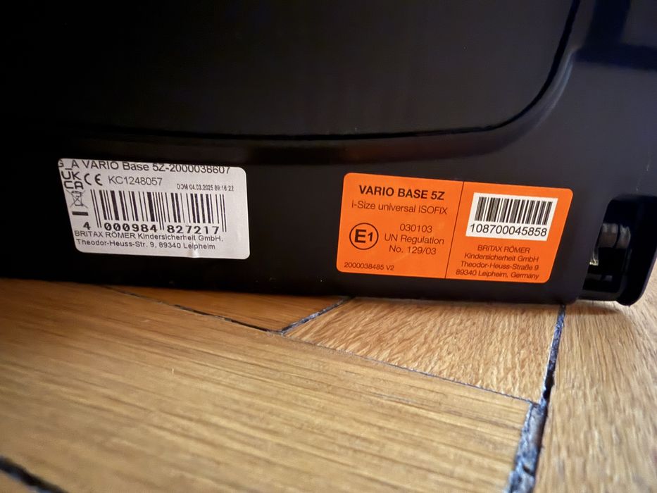 scoică auto bază Isofix Britax Römer Baby Safe Pro