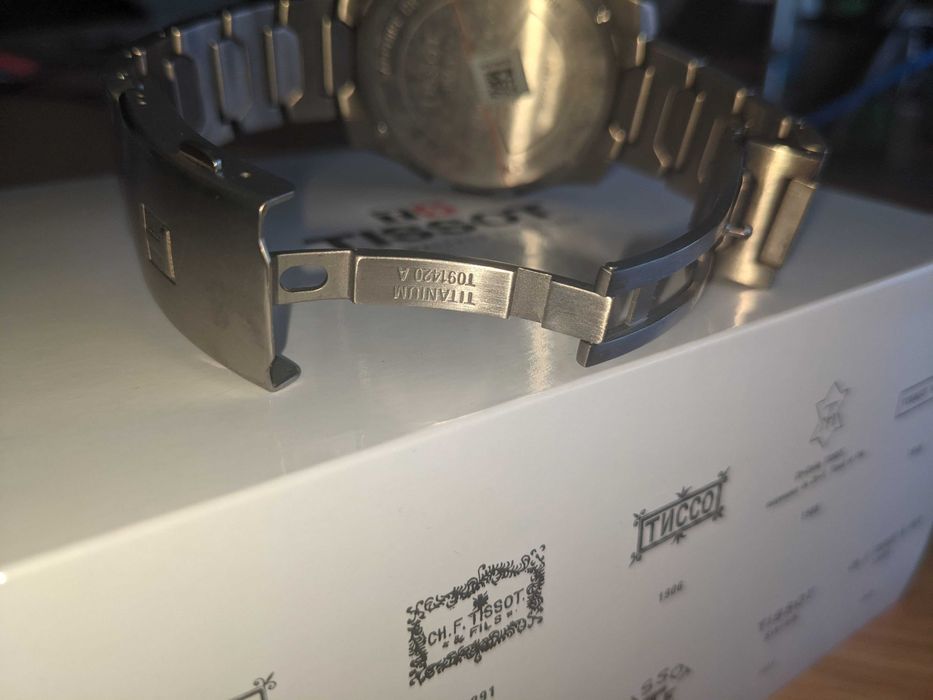 Tissot T-Touch Expert Solar titan nou