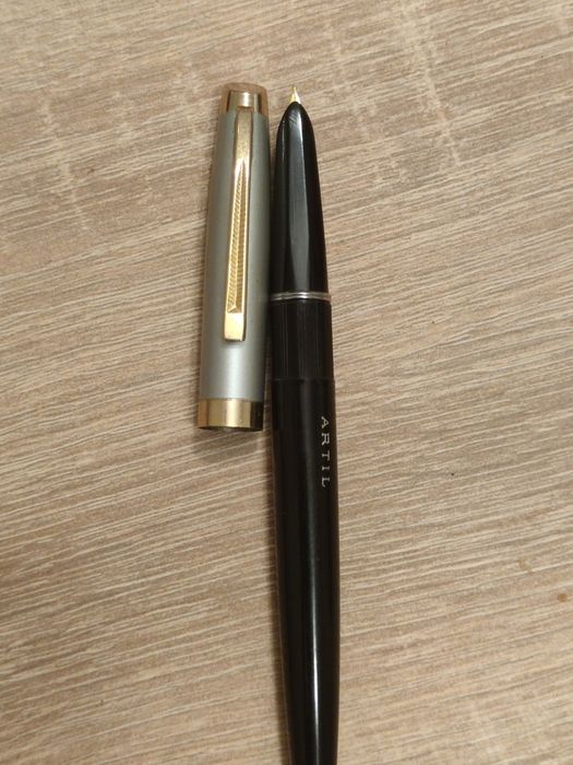 Stilou vintage italian Artil cu piston