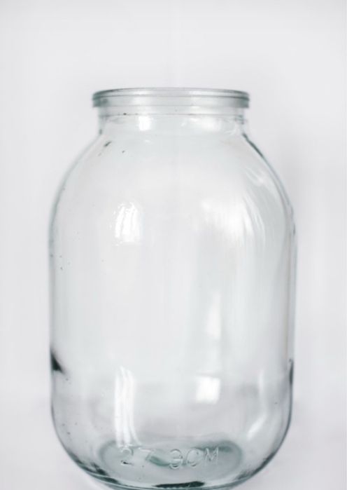 банки двух литровые