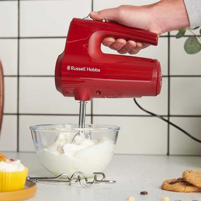 Russell Hobbs Електрически ръчен миксер [Ръчен миксер] Desire Red (5 скорости + импулсна функция, 2 хромирани бъркалки и куки за тесто, 350 W)
