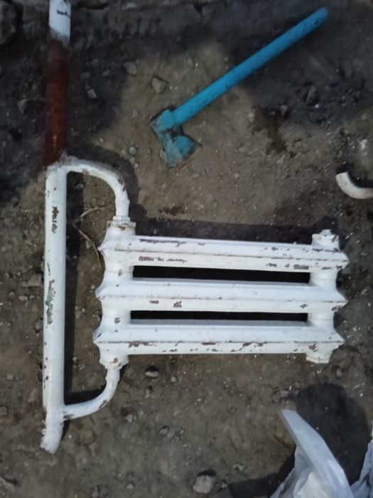 Чугунный батарея