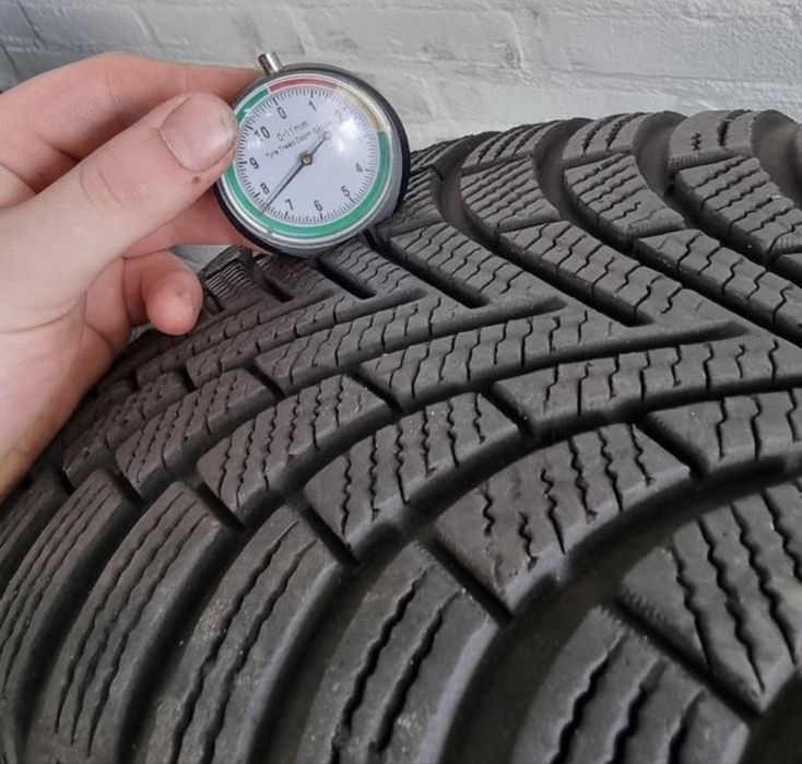 Tesla model s джанти 19 със зимни гуми