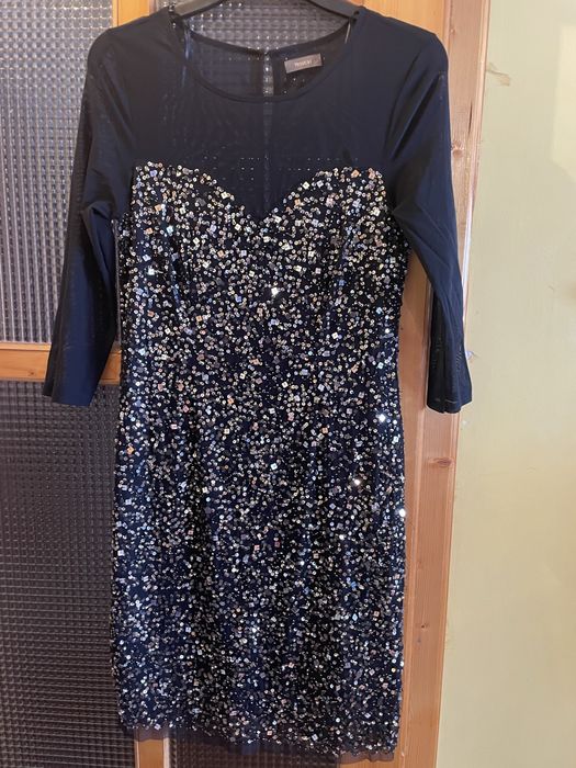 Vand rochie eleganta marimea 42