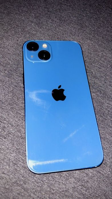 Продавам Iphone13 128GB