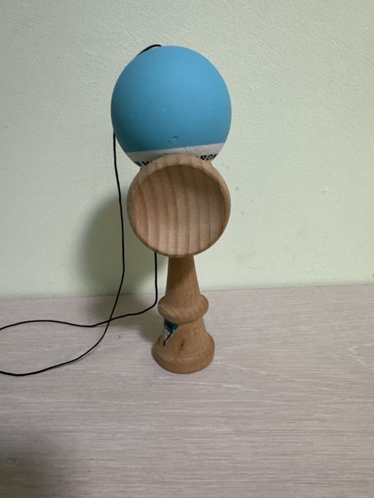 Kendama Krom pop rubber