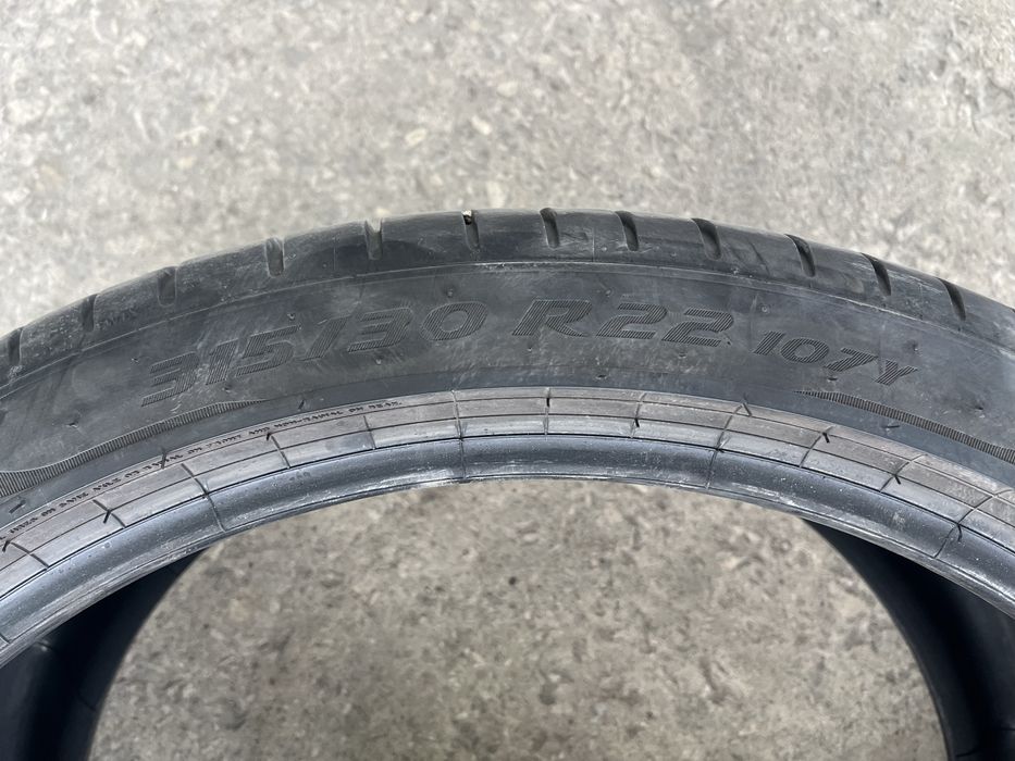 275/35/22 315/30/22 Pirelli Pzero