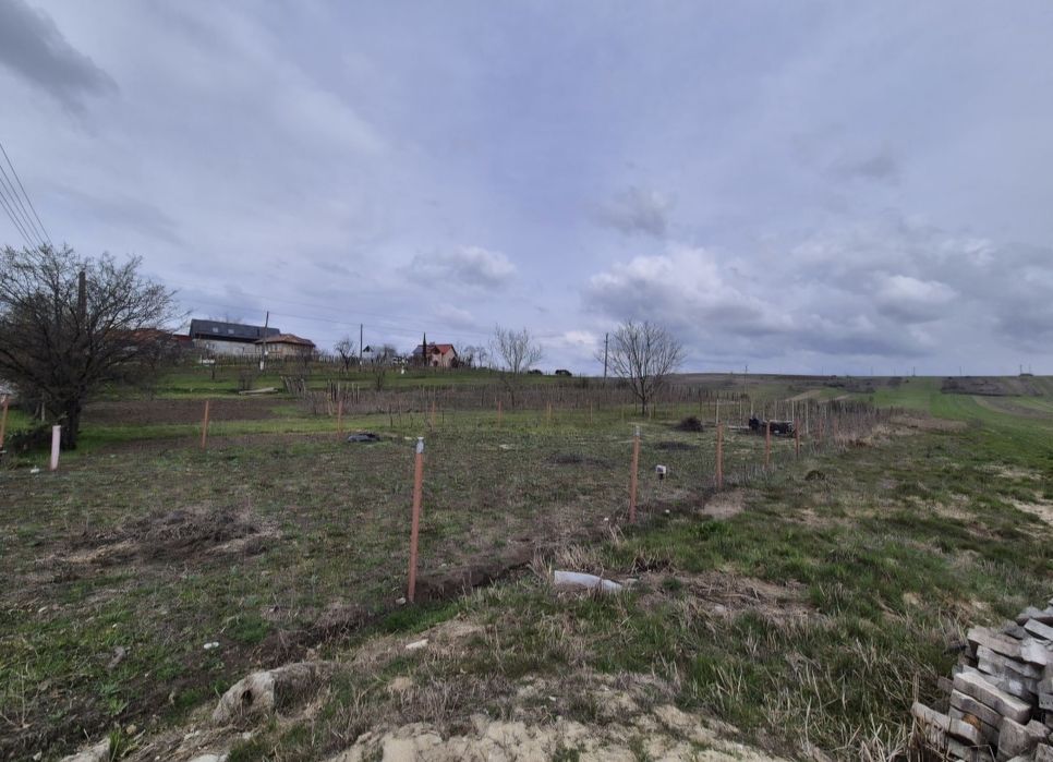 861 m Pielești-teren intravilan
