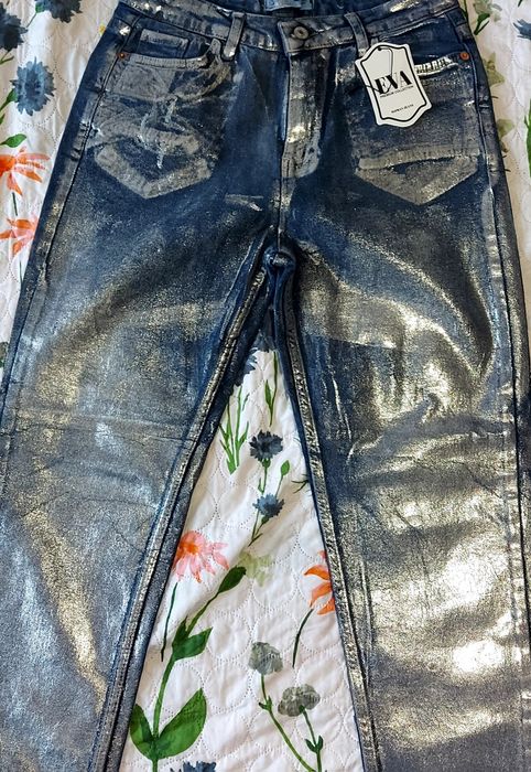 Дънки металически