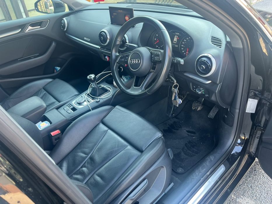 Vând Audi A3 2020