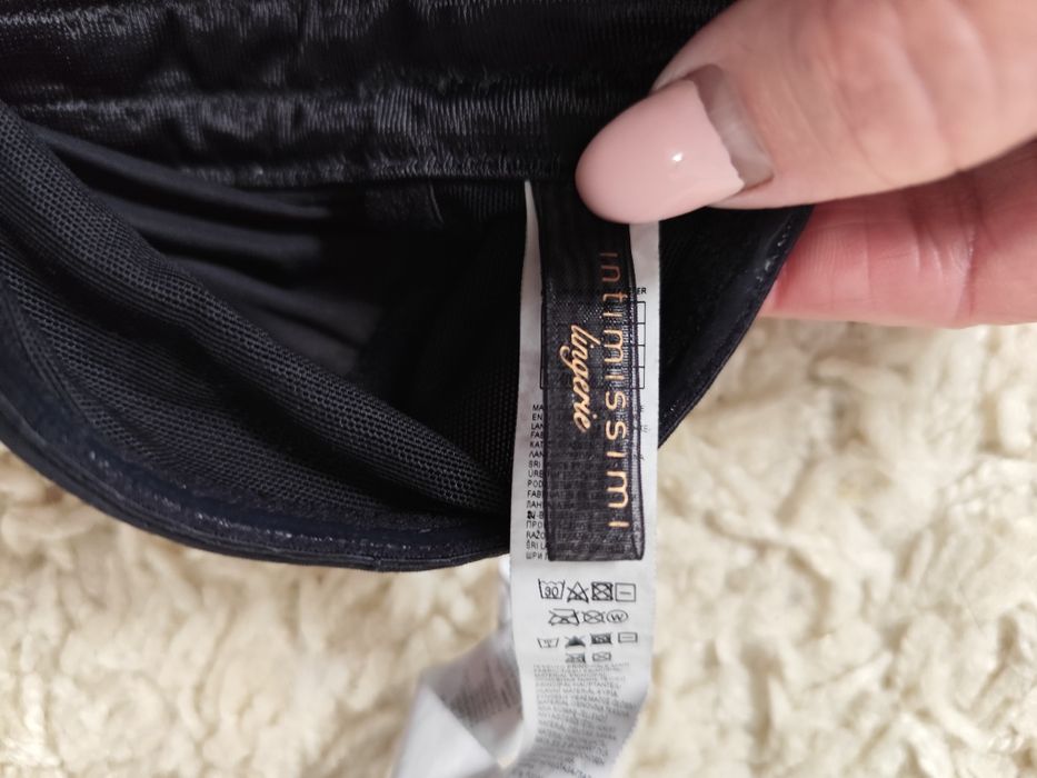 Corset intimissimi mărime L (40/42)