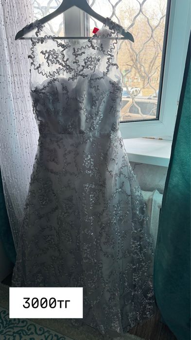 Продам платье разгрузка гардероба