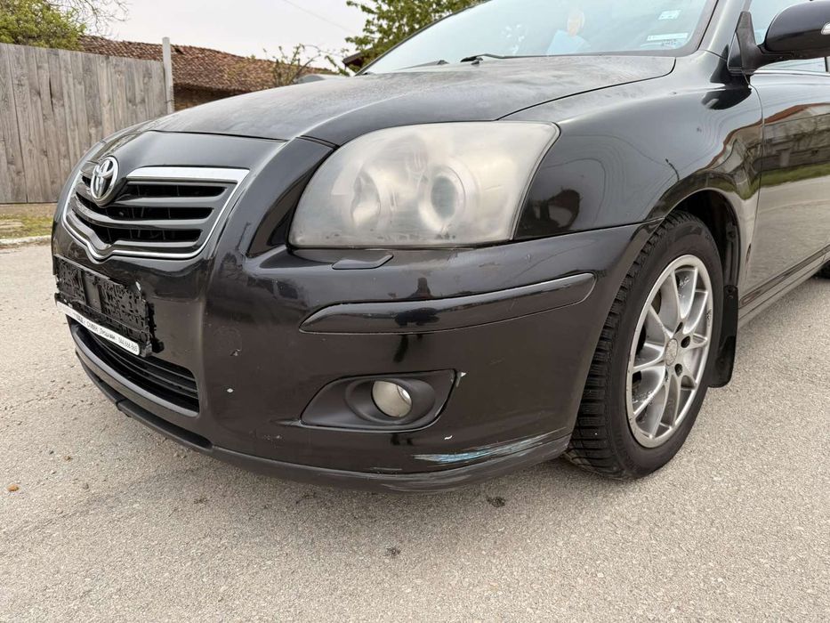 Toyota Avensis T25 2.2