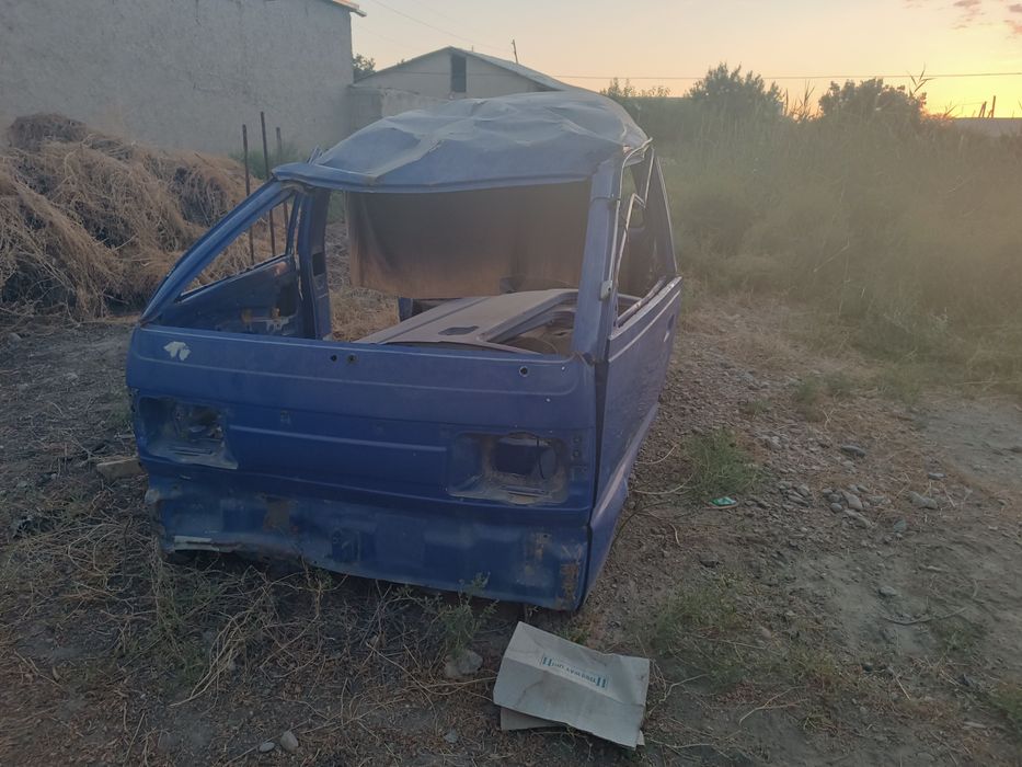 Damas kuzov sotiladi. Narxi telifonda kelishiladi.