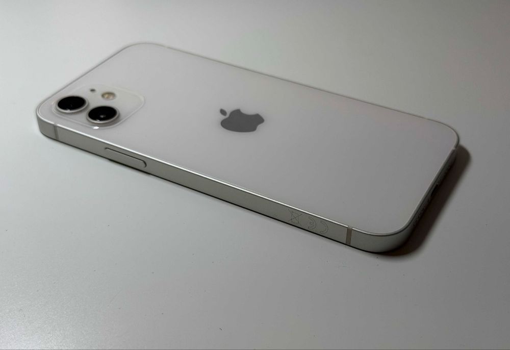 Vand iphone 12 impecabil 128 GB