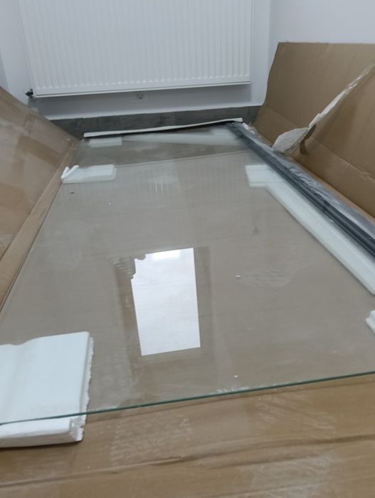 Geam/usa cabina de dus Bassano