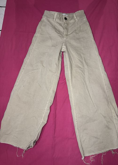 Дамски дънки Хс размер-Bershka