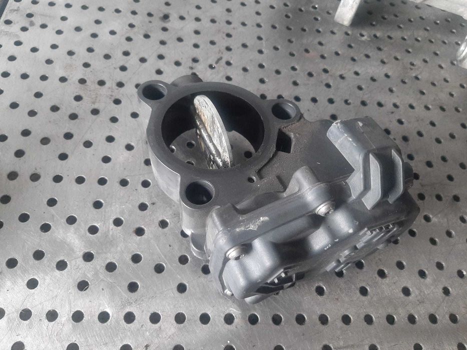 Clapeta acceleratie 1.5 d 2.0 d bmw seria 1 f20 seria 2 f45 f22 seria 3 f34 851245204 8512452 a2c80221201