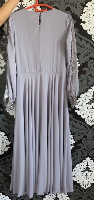 Продам вечерние платья