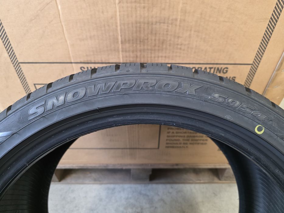 255/35/18 94W 2бр.TOYO SNOWPROX-DEMO-Made in JAPAN