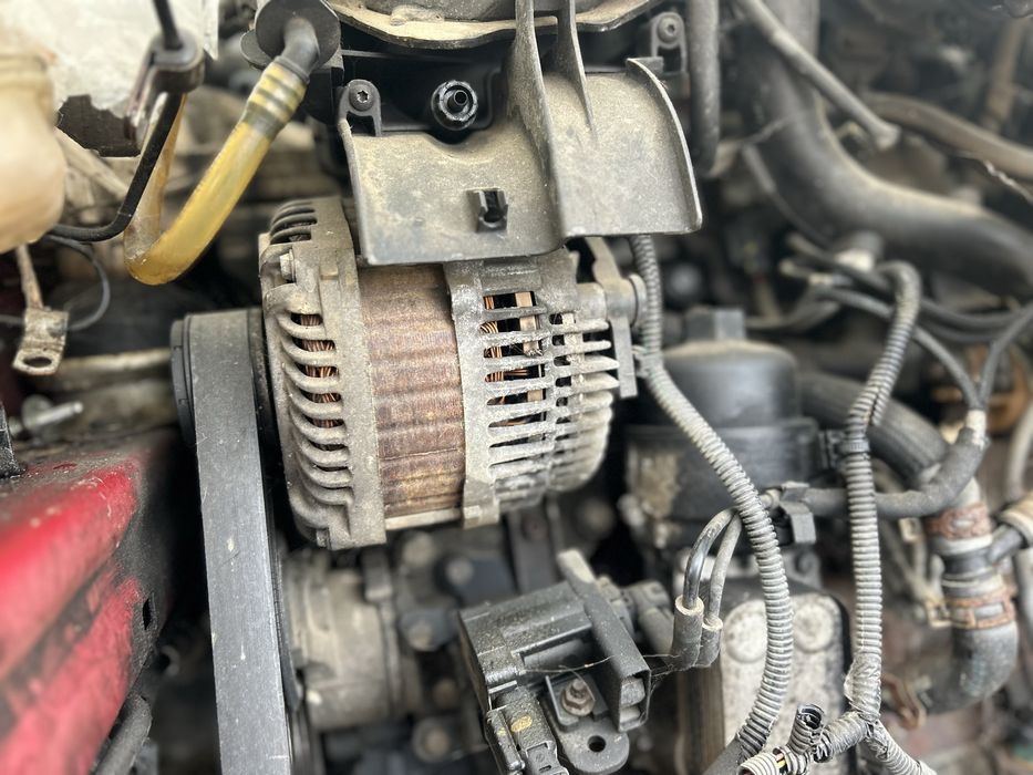 Alternator Citroen C5 2.0 hdi 2009